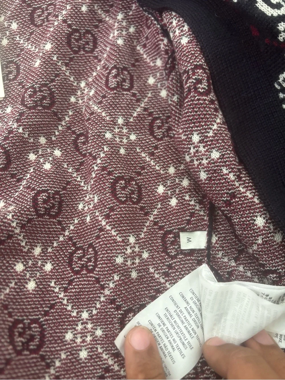 Gucci Men's Diamond Argyle (Navy) GG Cardigan